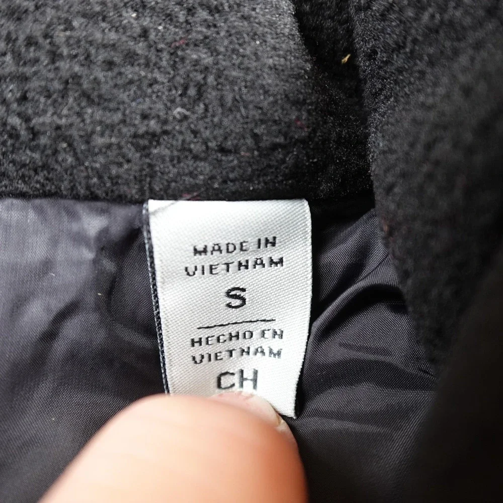NEW Levis Jacket Mens S Black Puffer Coat Full Zip Insulated Quilted Windbreaker